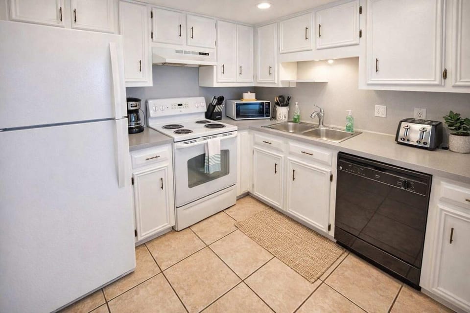Bay View Great Deck Pool 2 levels & 3 bedr condo Apartment in South Padre Island