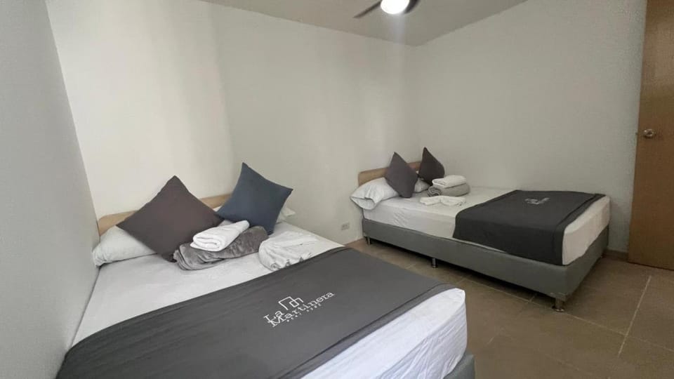 Hermoso Apartasol, cerca al Parque Principal, Piscinas, Aire acondicionado Apartment in Santa Fe de Antioquia