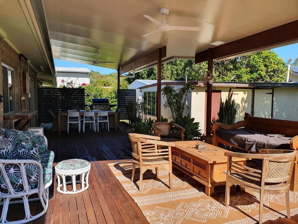 Surf N Earth - Rainbow Beach House in Rainbow Beach