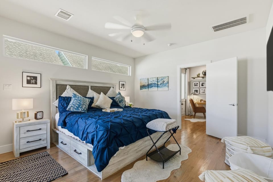 5 mins to Downtown - Houston Rodeo - Sleeps 7 House in Houston