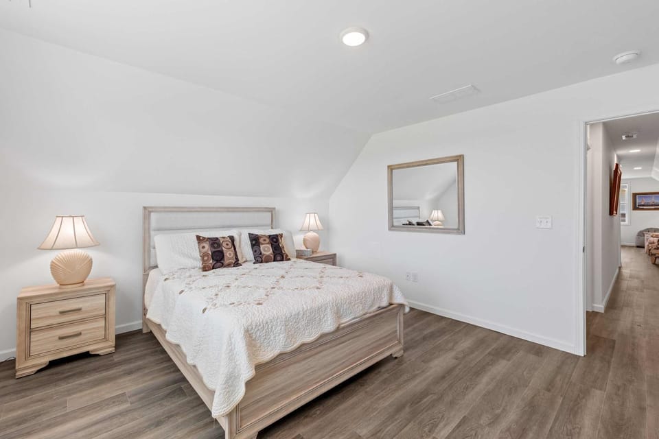 38030 Keenwick Family Home House in Sussex County