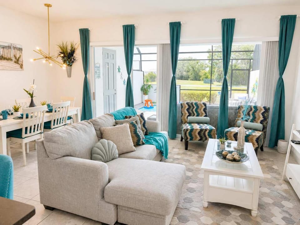 Magical Blue Home With Private Pool House in Polk County