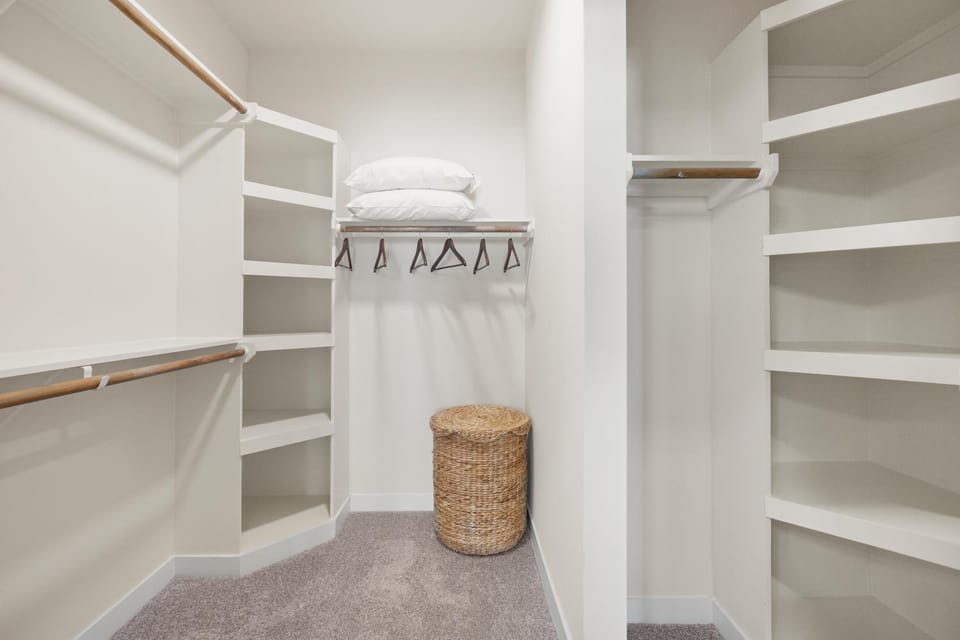 Stylish 1BR Retreat in Houstons Sawyer Yard Art District Minutes to Downtown Apartment in Houston