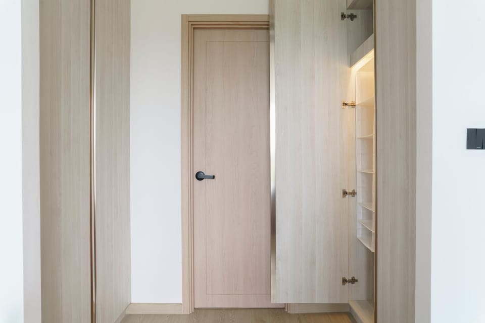 wardrobe