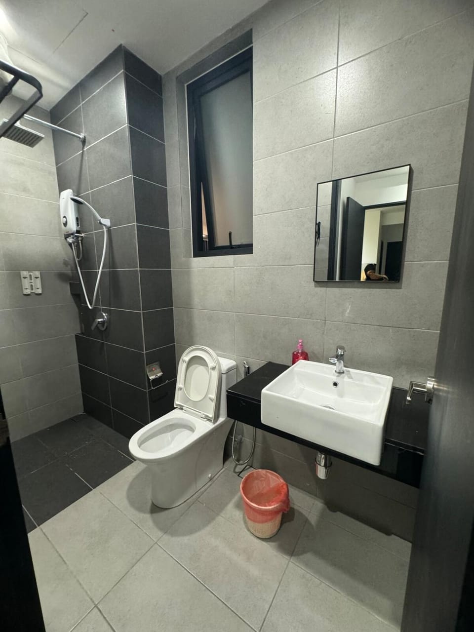 Modern 3BR w Panoramic Ocean Views Sleeps 10 A29 Apartment in George Town