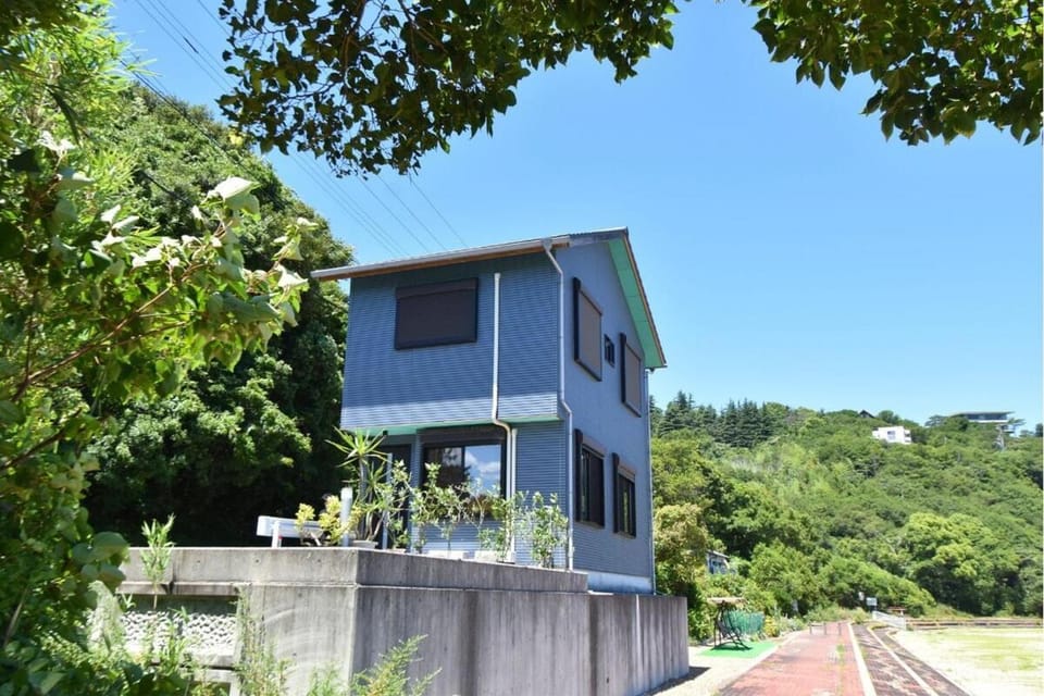 Property building, Day, Natural landscape, Garden view