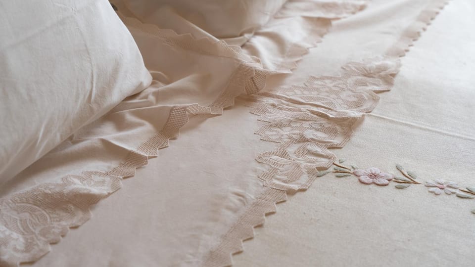 Bed, Decorative detail