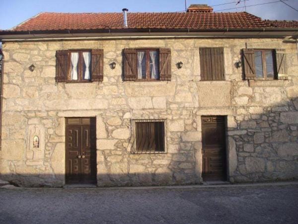 Casa Glória House in Aveiro District, Portugal