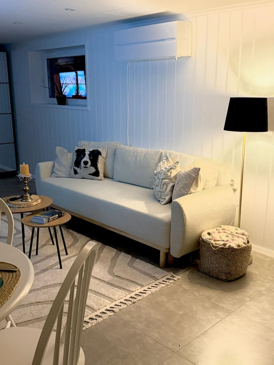 Koselig ved Fjorden - Vangsnes Apartment in Vestland