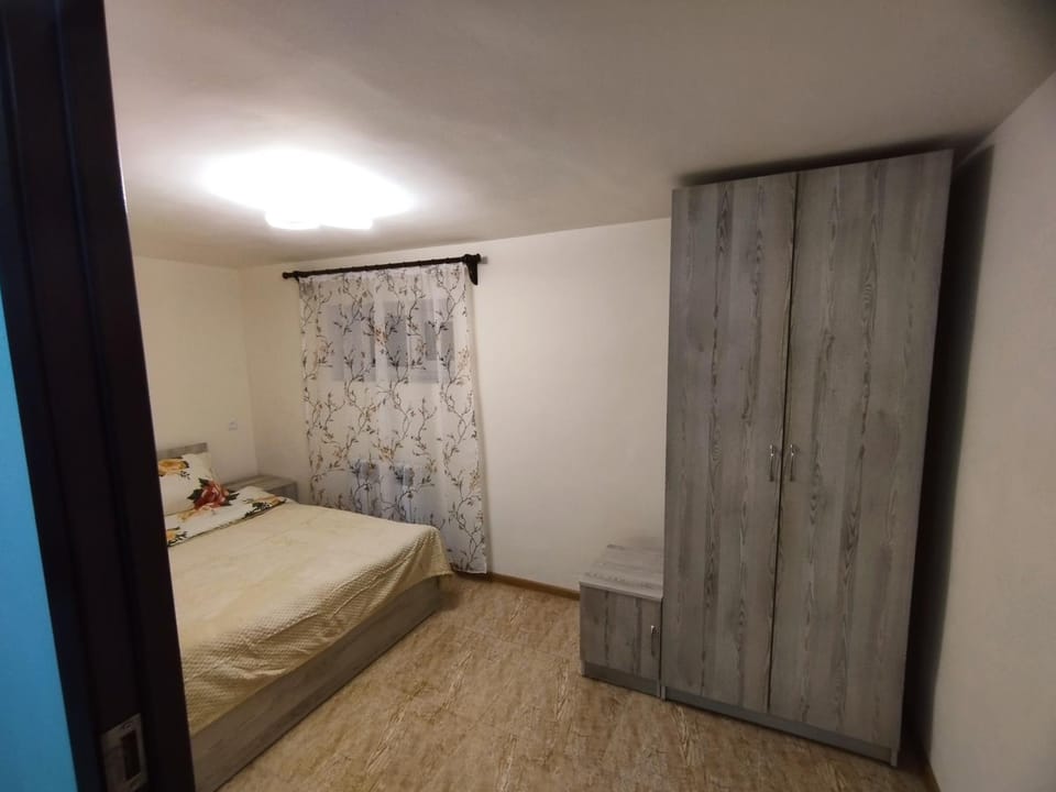 Bed, Bedroom, wardrobe