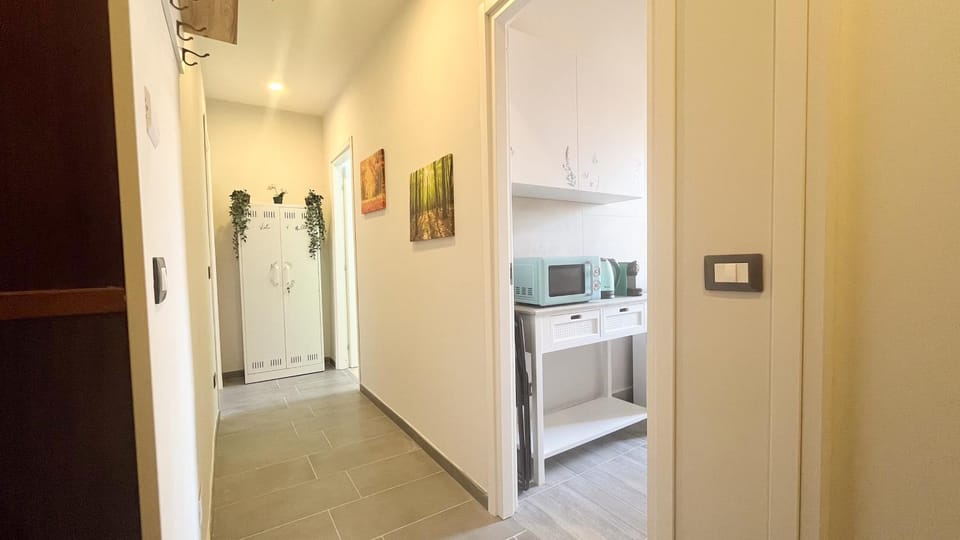 Kitchen or kitchenette, wardrobe