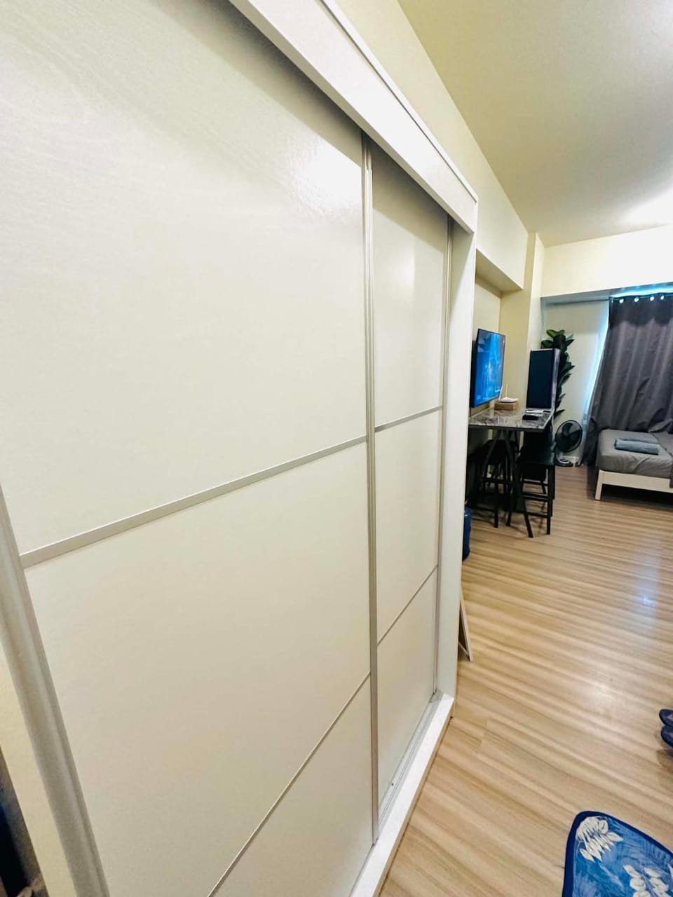 Tower 4 Apartment in Lapu-Lapu City