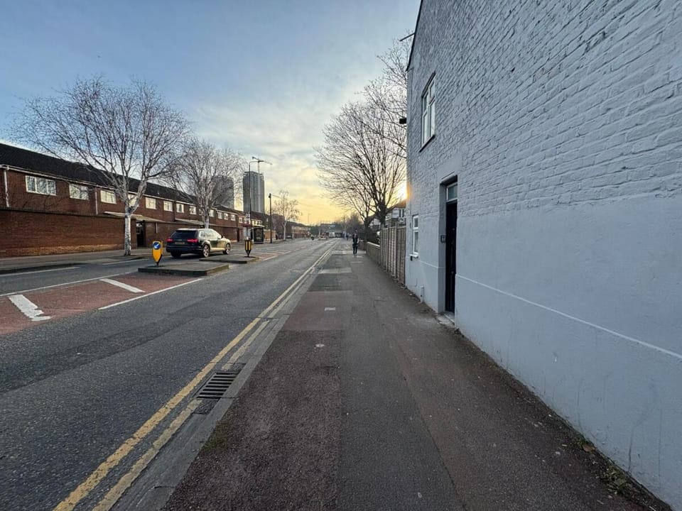 Property building, Day, Neighbourhood, Street view, Location, Sunrise