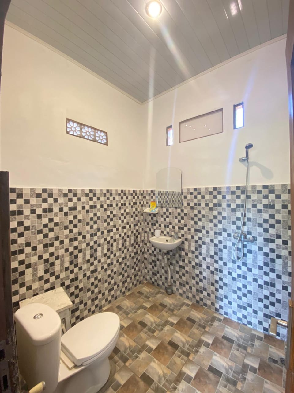 Ona House Bed and Breakfast in Tampaksiring