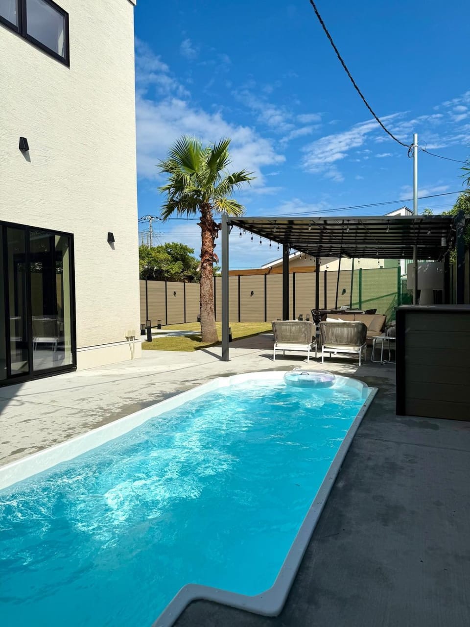 Swimming pool