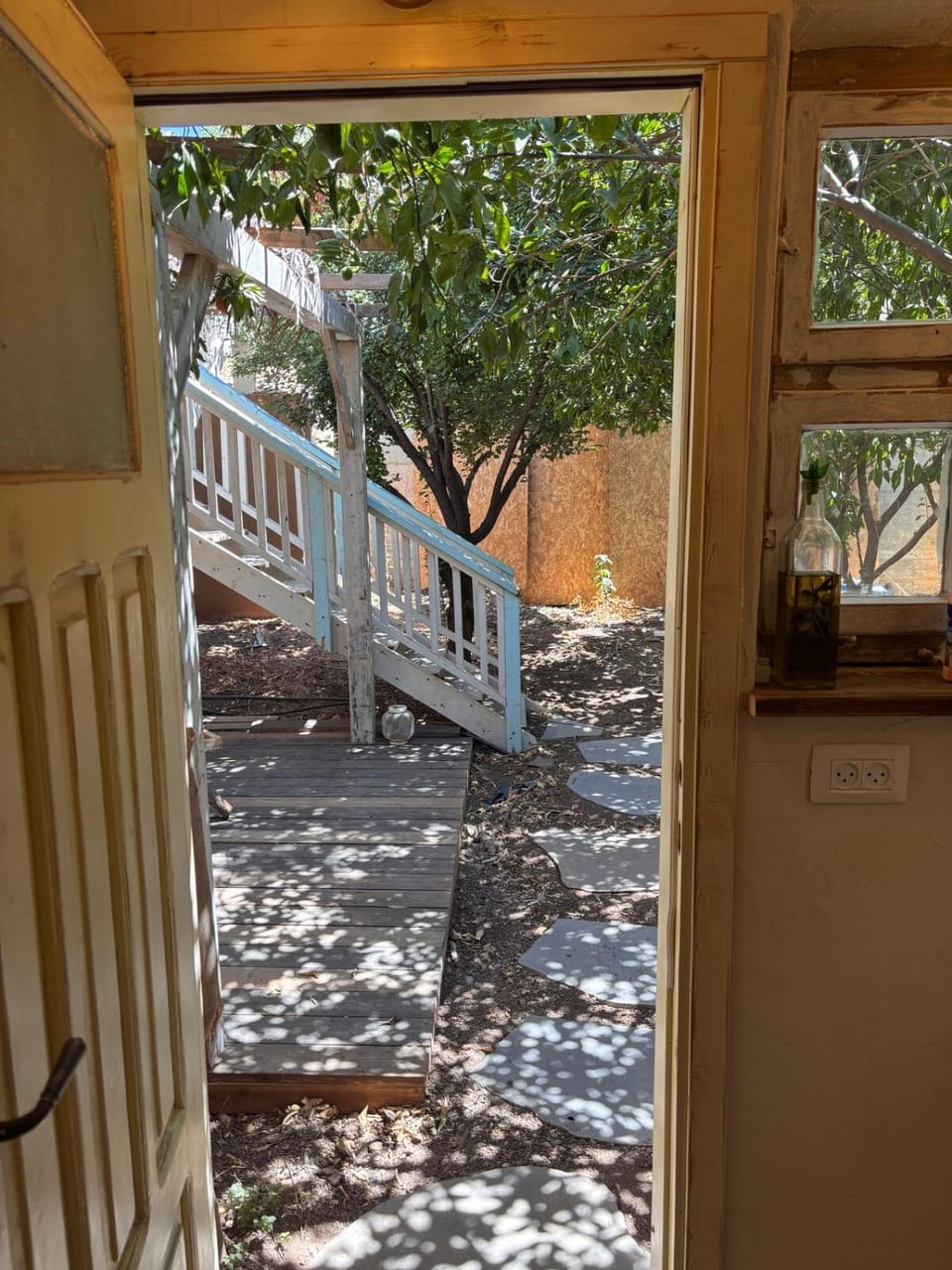 בקתת הבוסתן House in North District