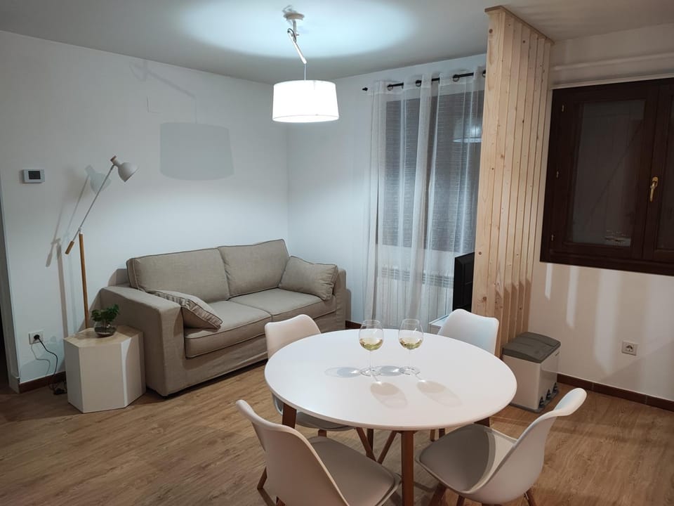 Living room, Seating area, Dining area