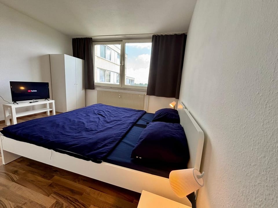 TV and multimedia, Bedroom