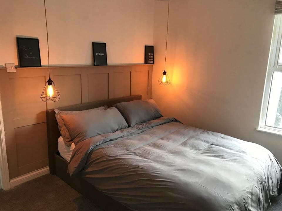 Stunning City Centre Apartment with WiFi & Parking Apartment in Cardiff