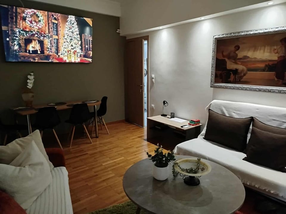 Central glow apartment Apartment in Peloponnese, Western Greece and the Ionian