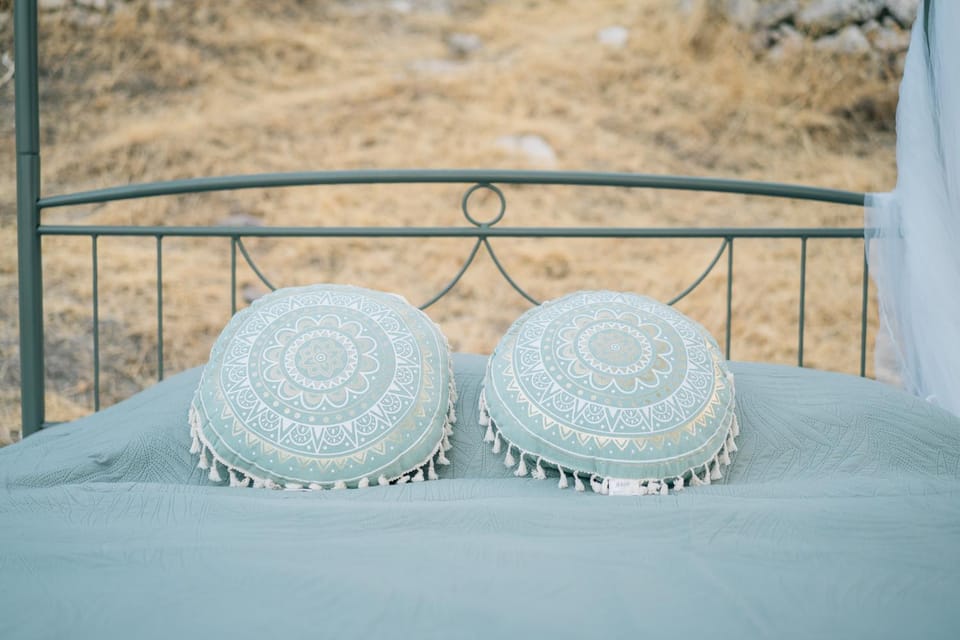 Bed, Decorative detail