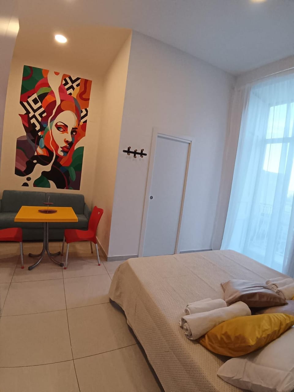 Photo of the whole room