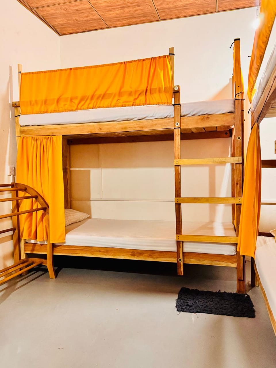 bunk bed