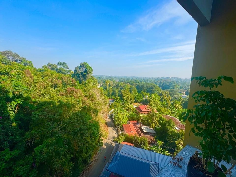 VistaLux Apartment in Kottayam