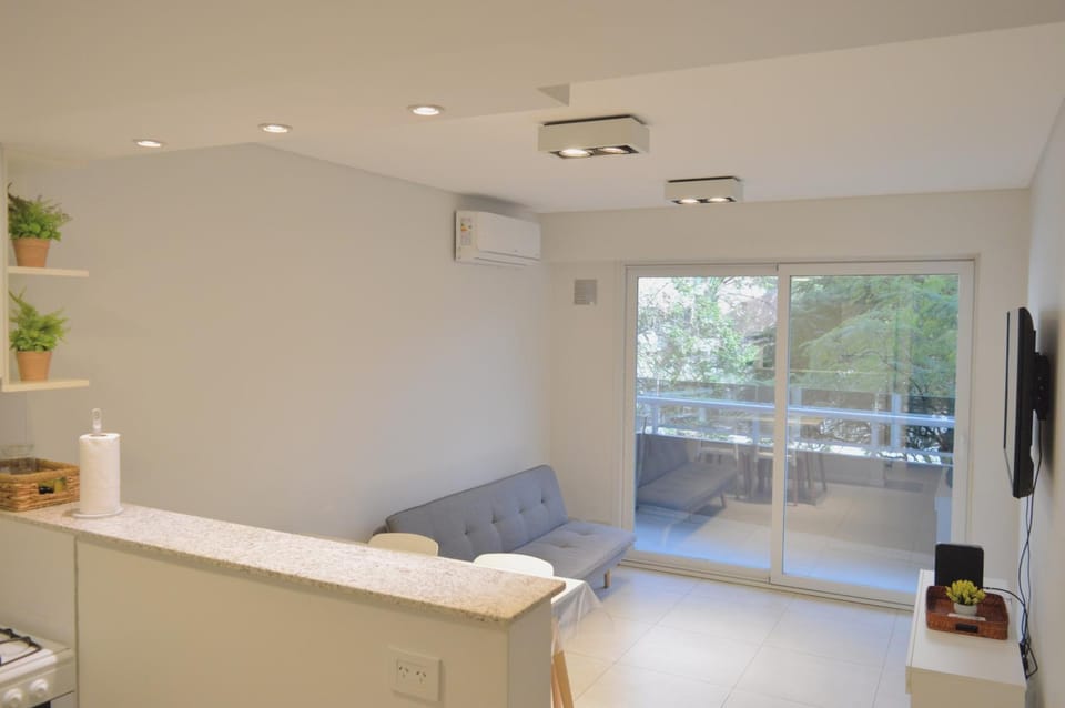 TV and multimedia, air conditioner