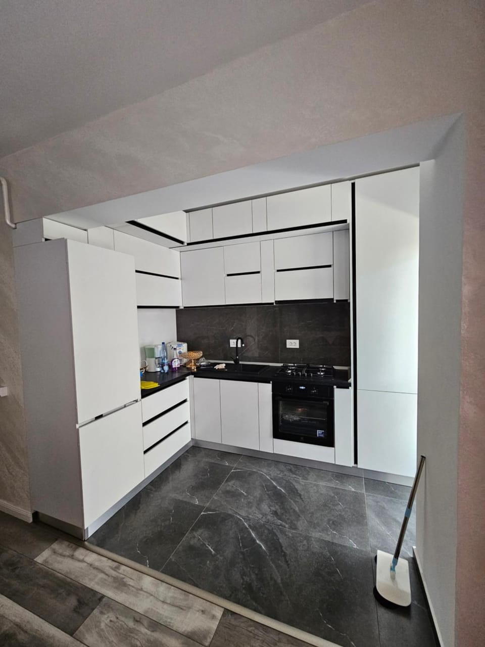 Apartament 2 camere Brazda Apartment in Craiova