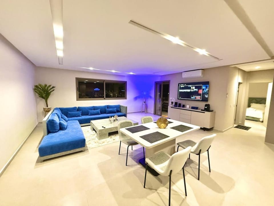 Luxury Apartment with Pool & Parking in Tamraght 10 mn from Taghazout Apartment in Souss-Massa