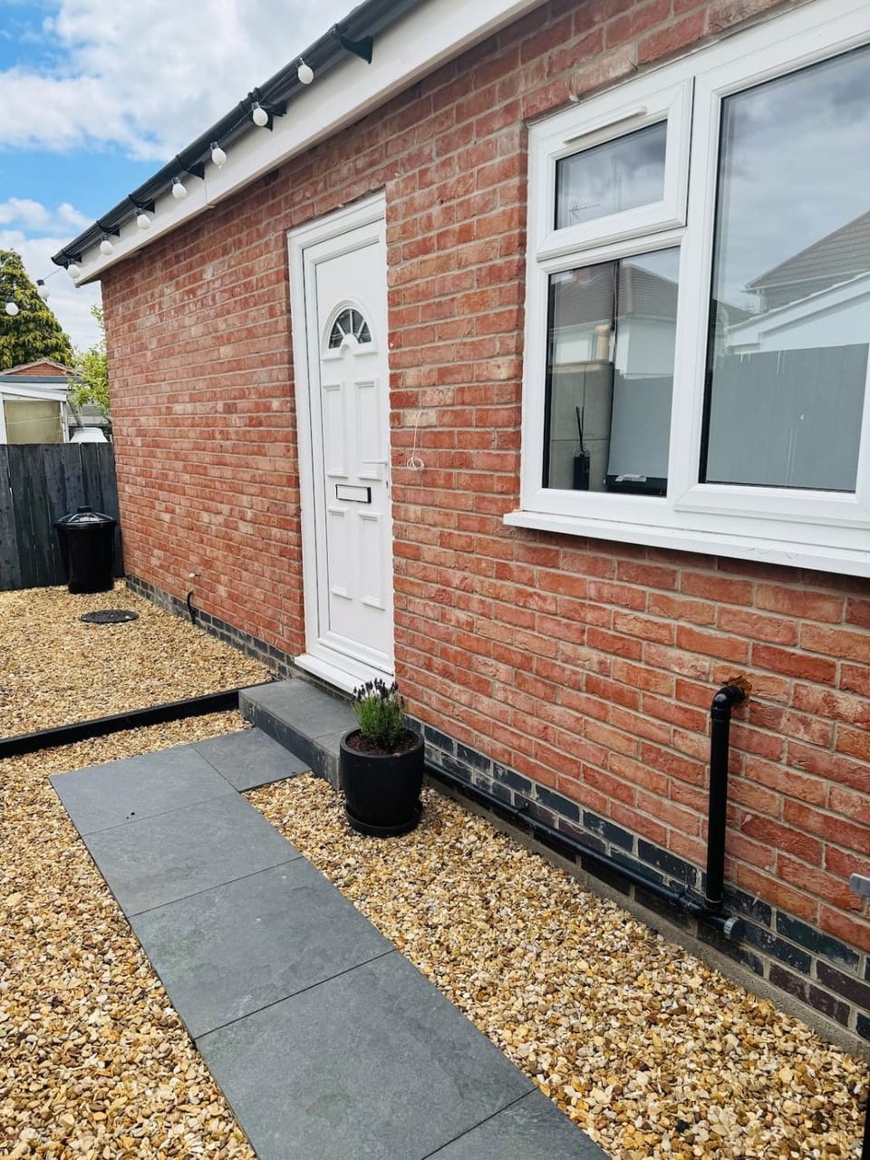 1 bed ground floor flat free parking Apartment in Huntingdonshire District