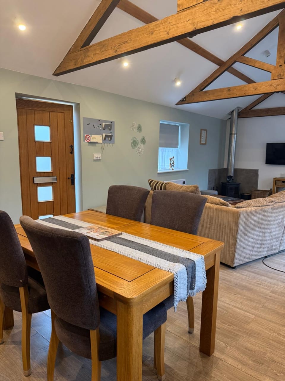 Beautiful Barn Conversion Wyboston Apartment in Huntingdonshire District