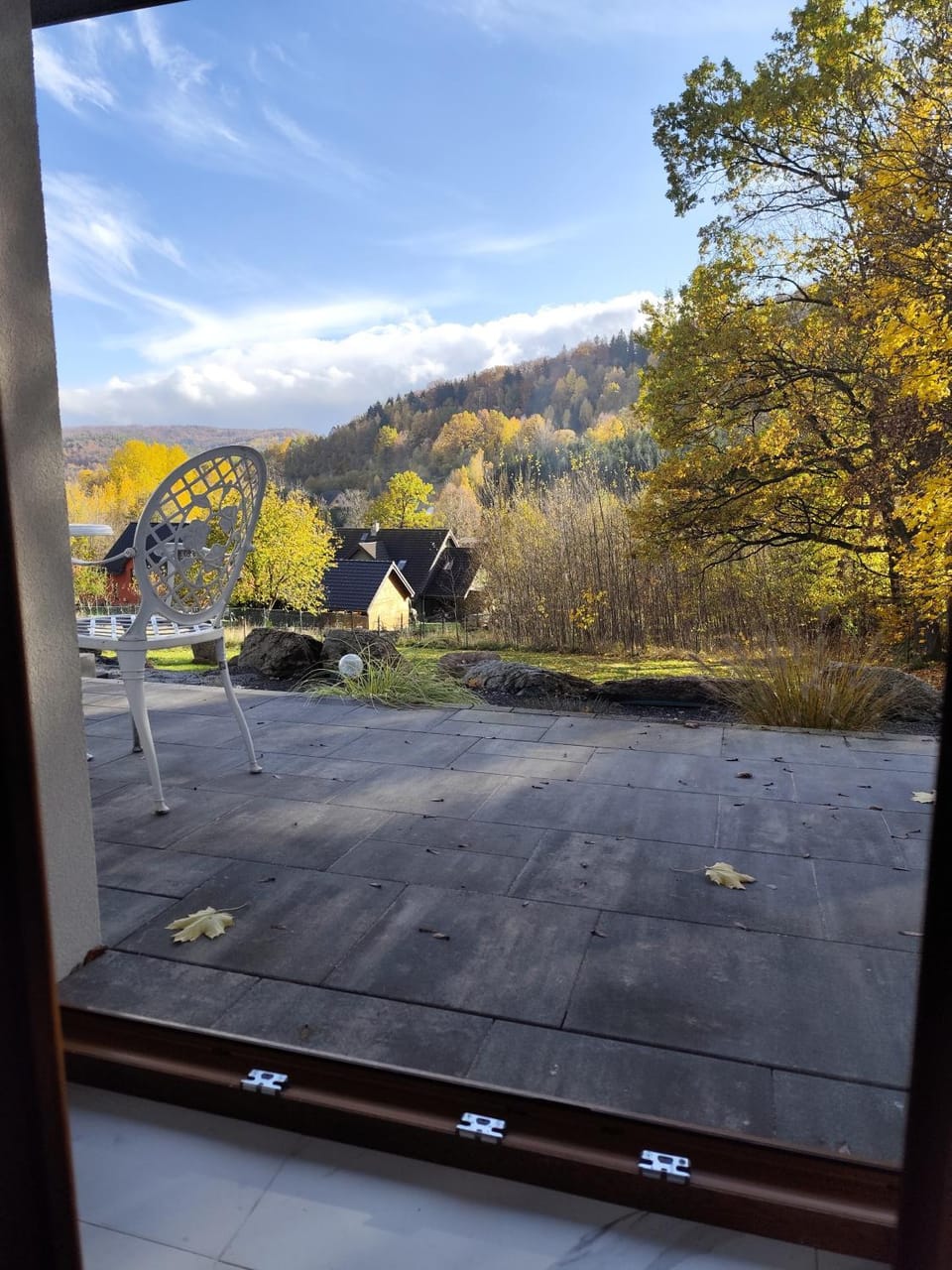 Day, Neighbourhood, Natural landscape, Mountain view