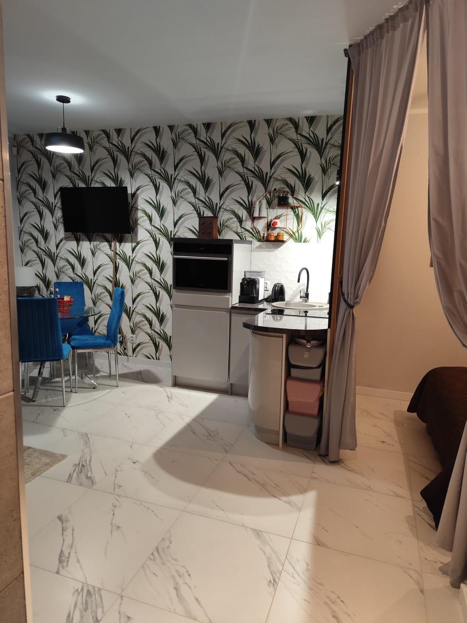 TV and multimedia, Kitchen or kitchenette, Dining area, pet friendly, stove