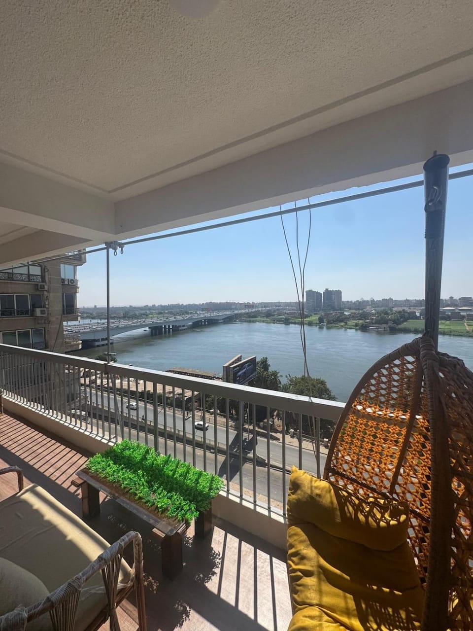 4 bedrooms apt direct Nile View Apartment in Cairo Governorate