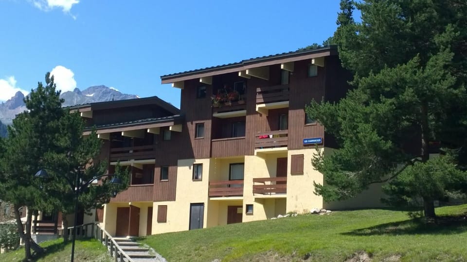 Résidence Les Campanules - Les Campanules CA24FB MAE-1303 Apartment in Auvergne-Rhône-Alpes