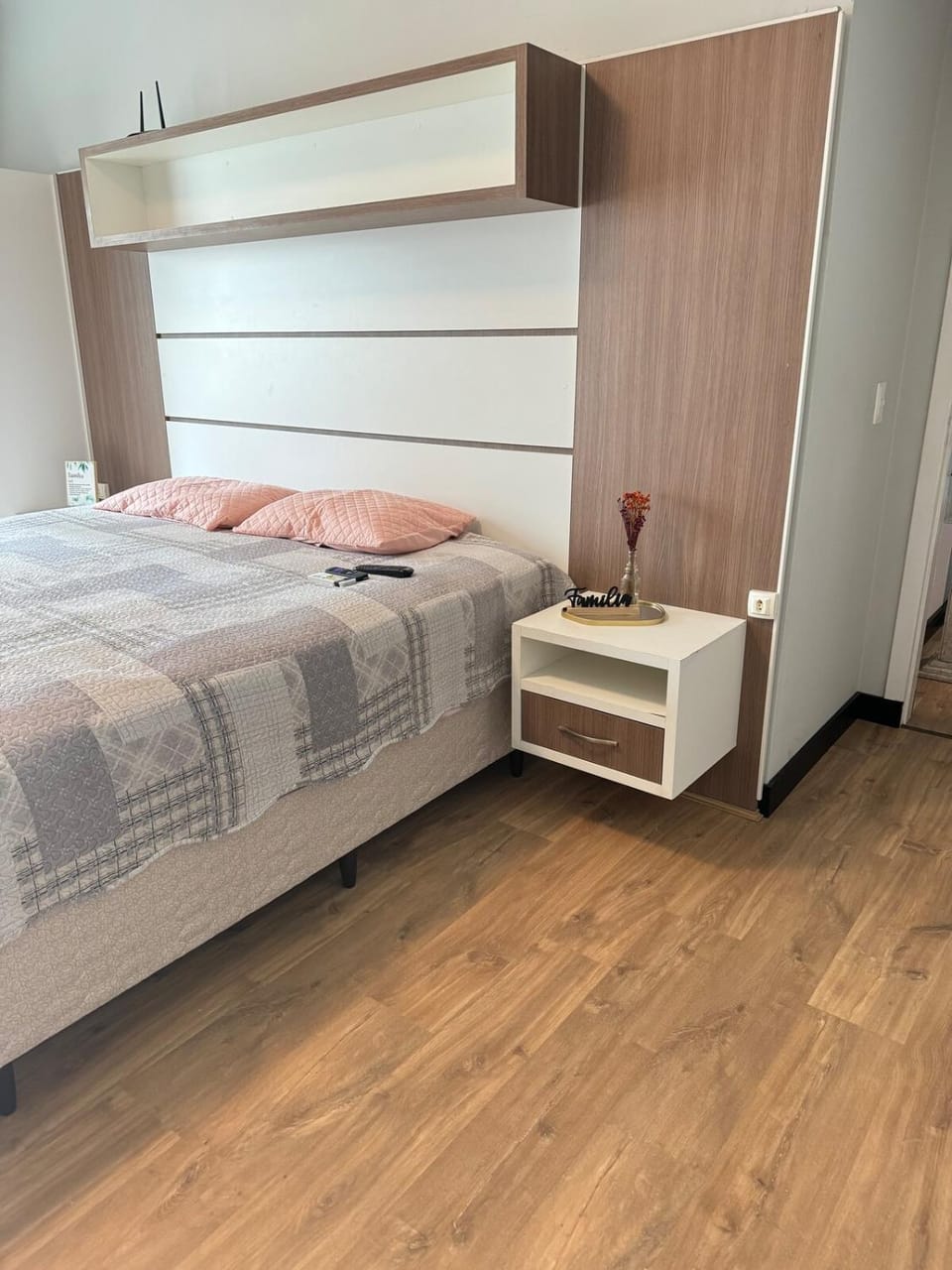 90 metros do MAR! 3 quartos, 1 suite, 2 vagas de garagem Apartment in Porto Belo