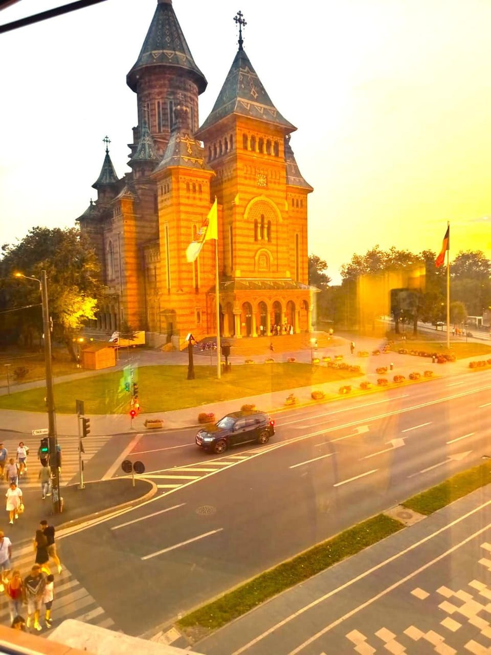 CENTRAL 2 CAMERE CU VIEW P-ta VICTORIEI Apartment in Timisoara