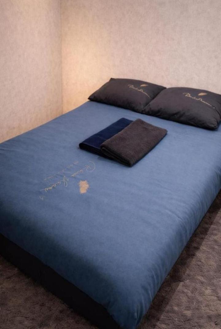 APARTAMENT W CENTRUM-w pobliżu PIOTRKOWSKIEJ-TARGÓW Expo-Hopa-Lupa-ATLAS ARENY- Nowo WYREMONTOWANY-Na wyłączność-wyposażony-Parter-PARKING DARMOWY własny pod własnym Oknem-Doskonała lokalizacja-Bez SĄSIADÓW! Wygoda i PRYWATNOŚĆ! Apartment in Masovian Voivodeship