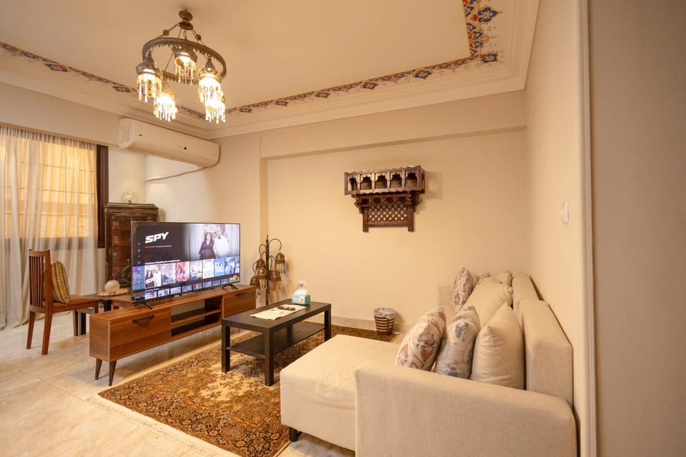 Cozy Dokki khan DownTowen Apartment in Egypt
