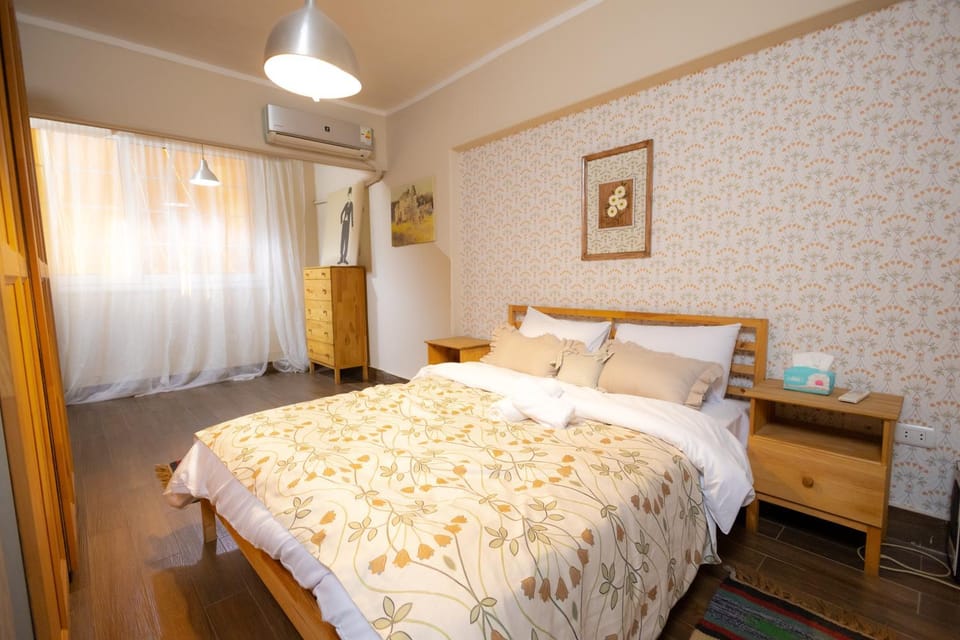 Cozy Dokki khan DownTowen Apartment in Egypt