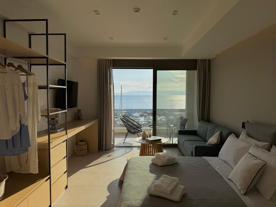 Marathon Coast-Seafront Luxury Apartments Apartment in East Attica Regional Unit, Greece