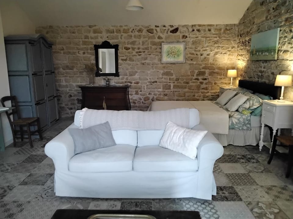 Charming pied-à-terre House in Nouvelle-Aquitaine