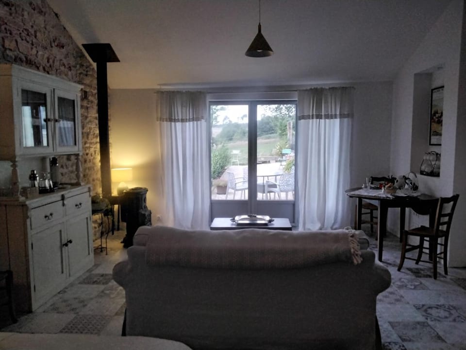 Charming pied-à-terre House in Nouvelle-Aquitaine