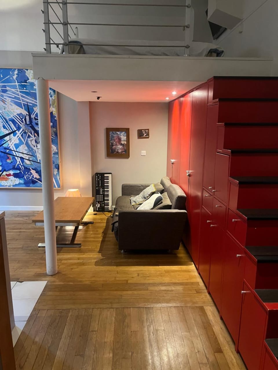 Cosy Canal St Martin Apartment in Paris