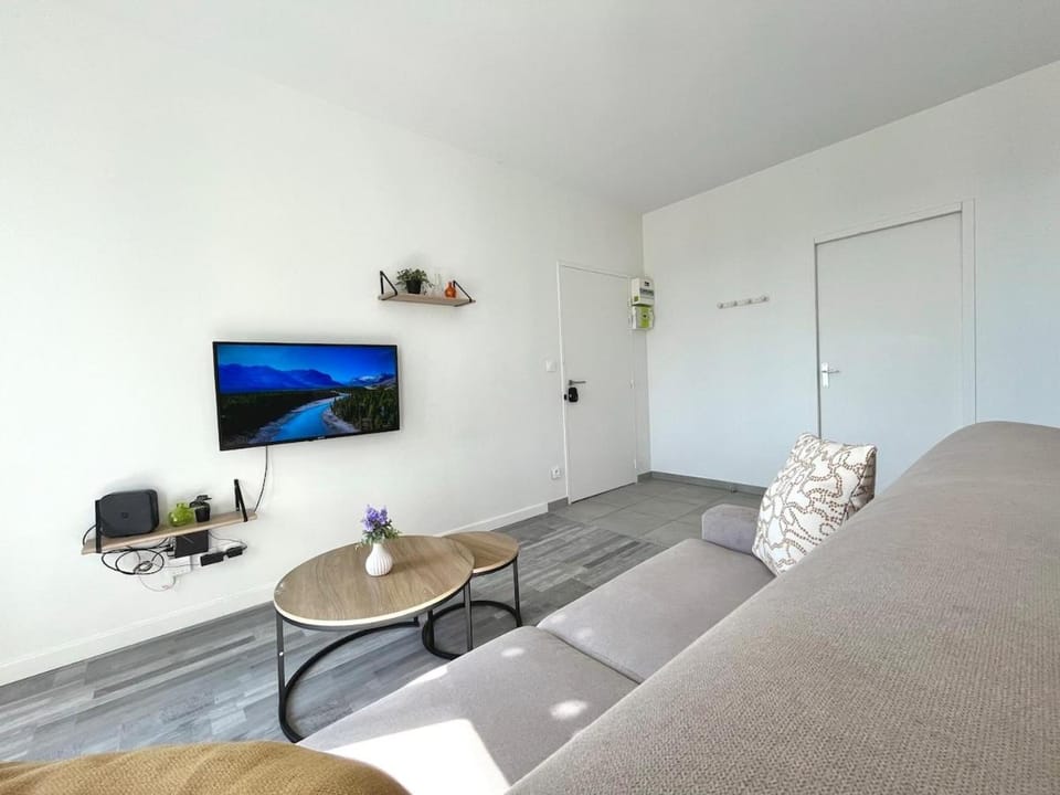 TV and multimedia, Living room, heating