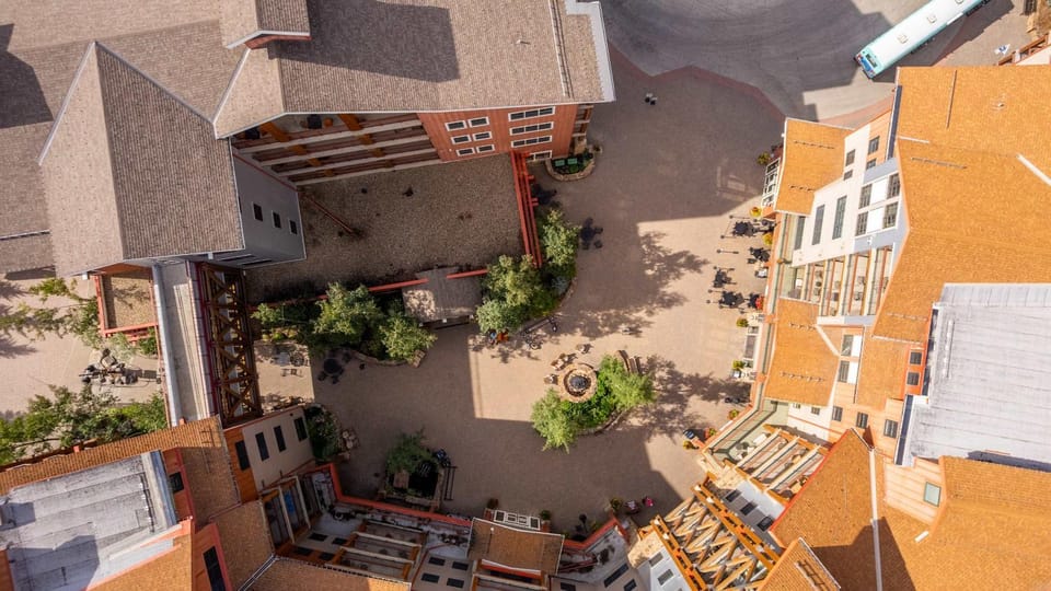 Property building, Day, Bird's eye view