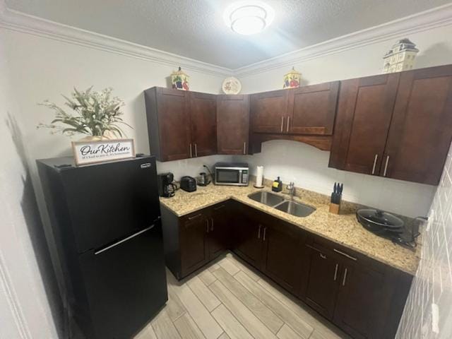 Kitchen or kitchenette, toaster