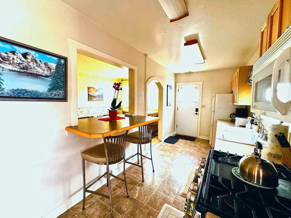 2br bike storage pet friendly walk to main st House in Leadville